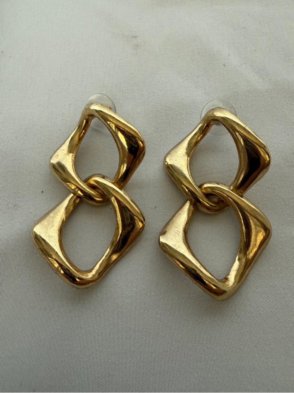 Oscar de la Renta Polished Gold Double-Link Drop Earrings